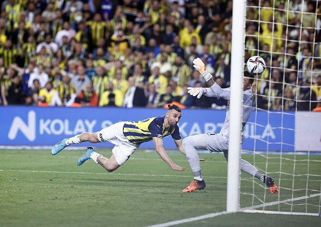 万隆前锋：我已准备好复出，我能否进球不重要，球队能赢就行